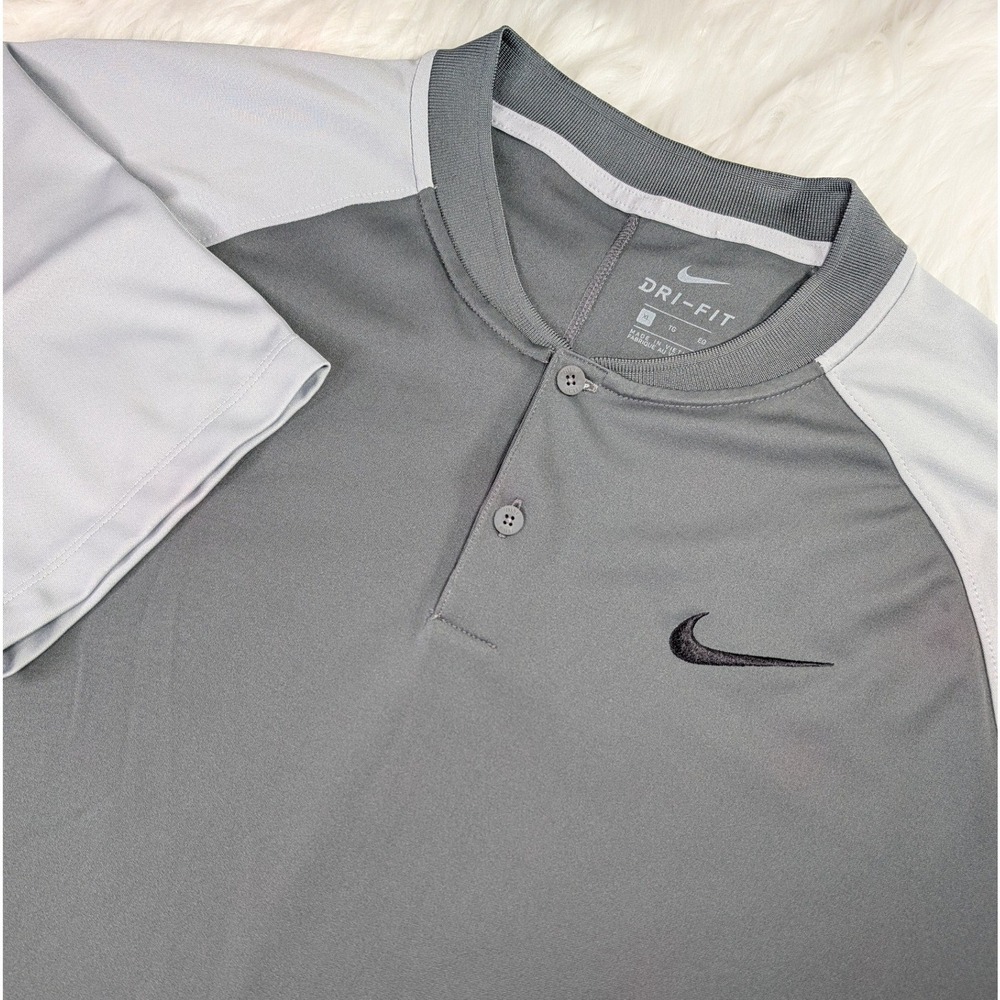 Nike Dri Fit Momentum Men XL Blade collar Grey Shirt 929142-021